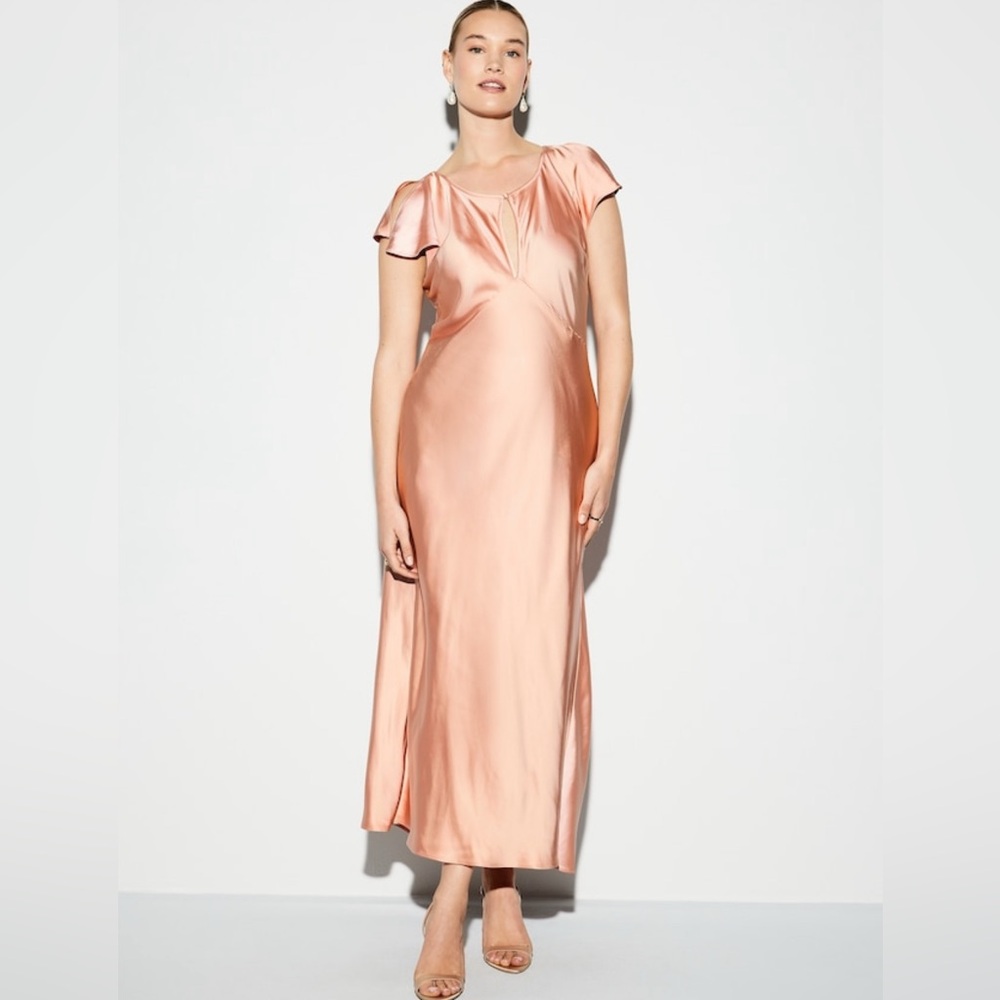 Elegant Flutter-Sleeve Keyhole Satin Maxi Dress